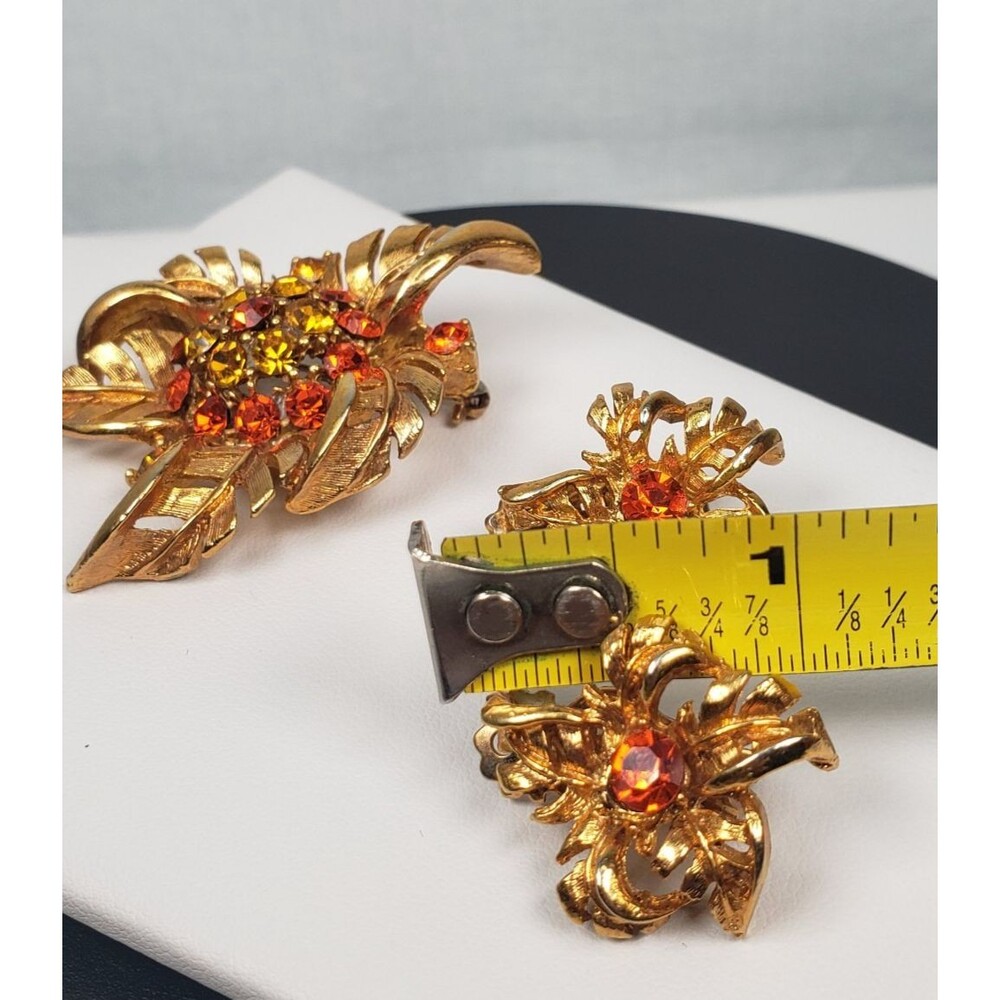 Vintage Flower Orange Yellow Crystal Rhinestone Leaf Brooch Clip On Earring Set - Picture 16 of 16